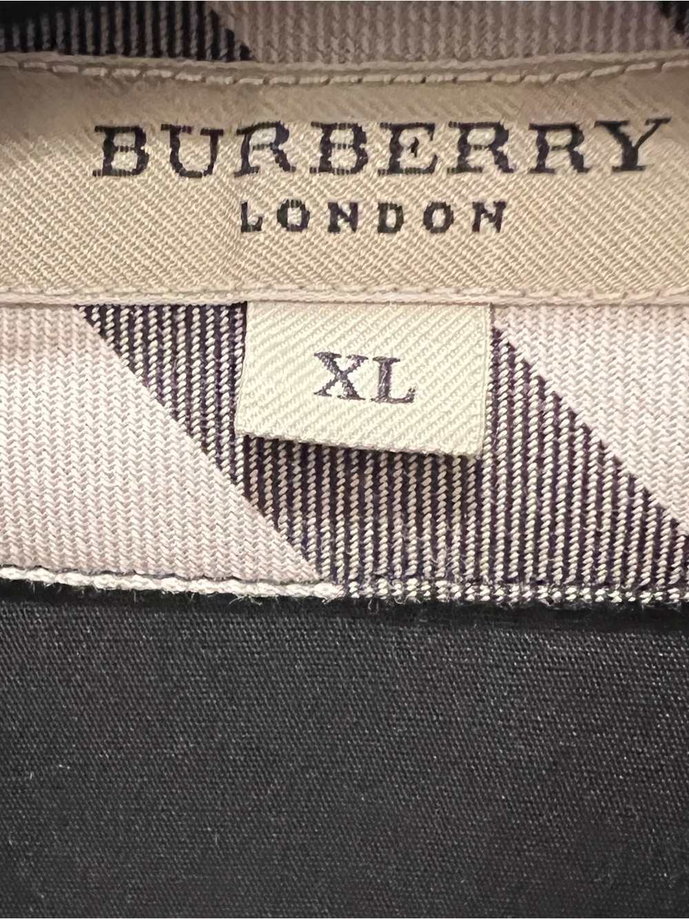 BURBERRY LONDON CHECK WOMEN’S BUTTON DOWN SHIRT, BLACK, NWT. - Picture 2 of 13